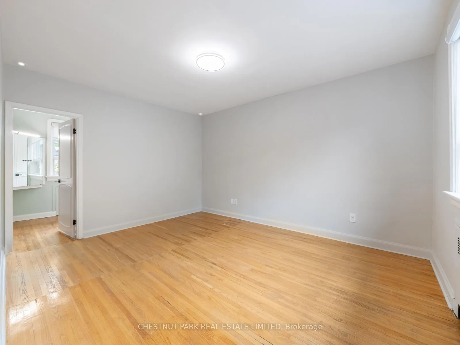 Photo 16 of 27 Elm Ridge Drive, Toronto, Forest Hill North — HOMEH