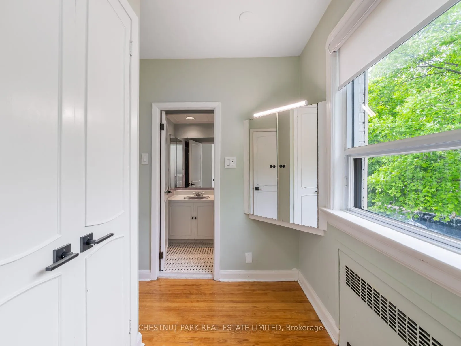 Photo 19 of 27 Elm Ridge Drive, Toronto, Forest Hill North — HOMEH