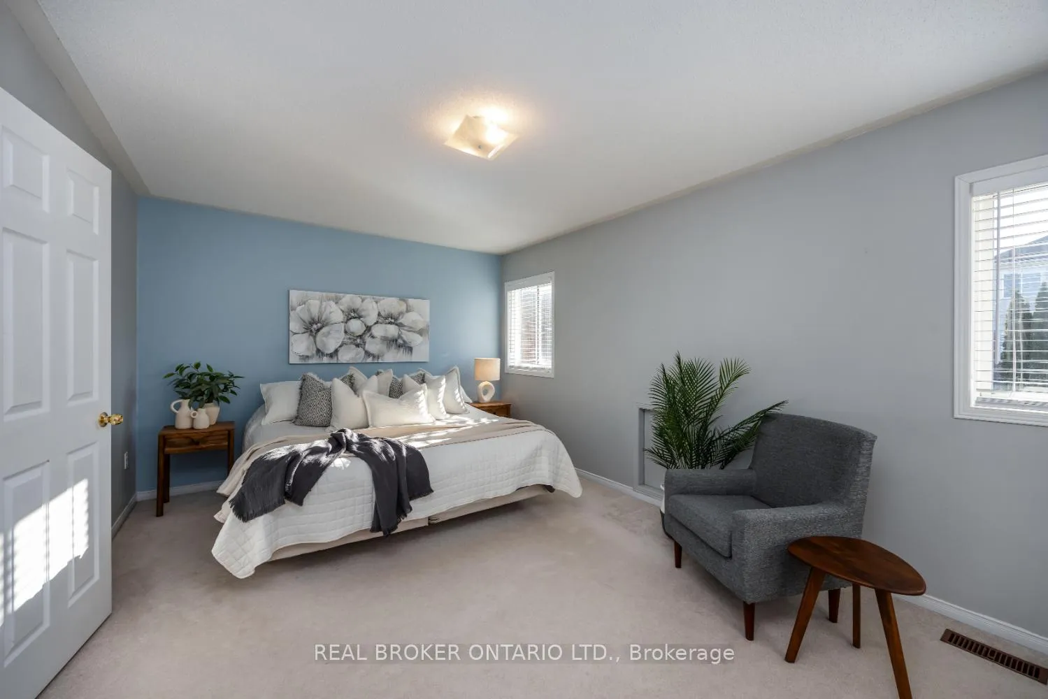 Photo 19 of 88 Bannister Street, Clarington, Bowmanville — HOMEH