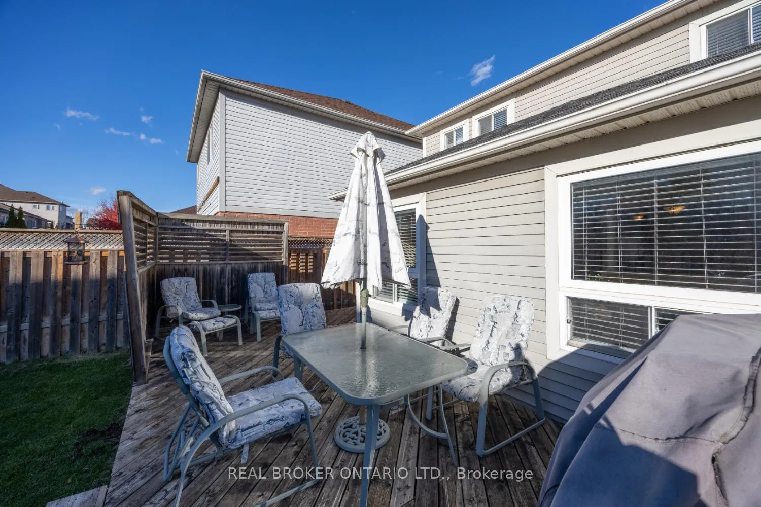 Photo 32 of 88 Bannister Street, Clarington, Bowmanville — HOMEH