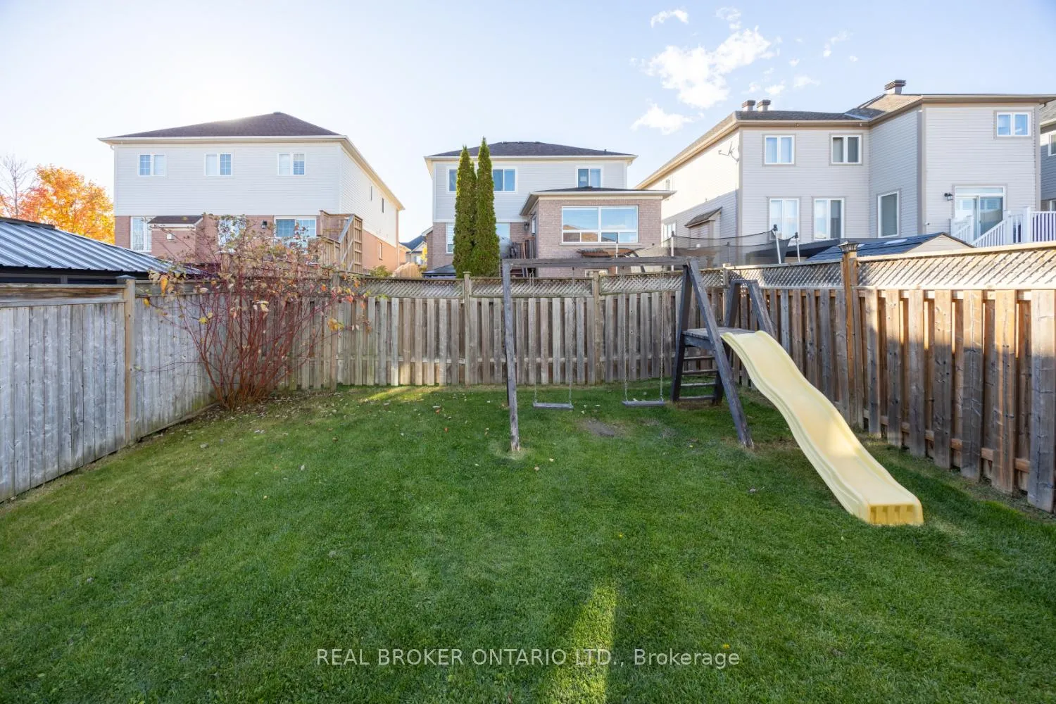 Photo 35 of 88 Bannister Street, Clarington, Bowmanville — HOMEH