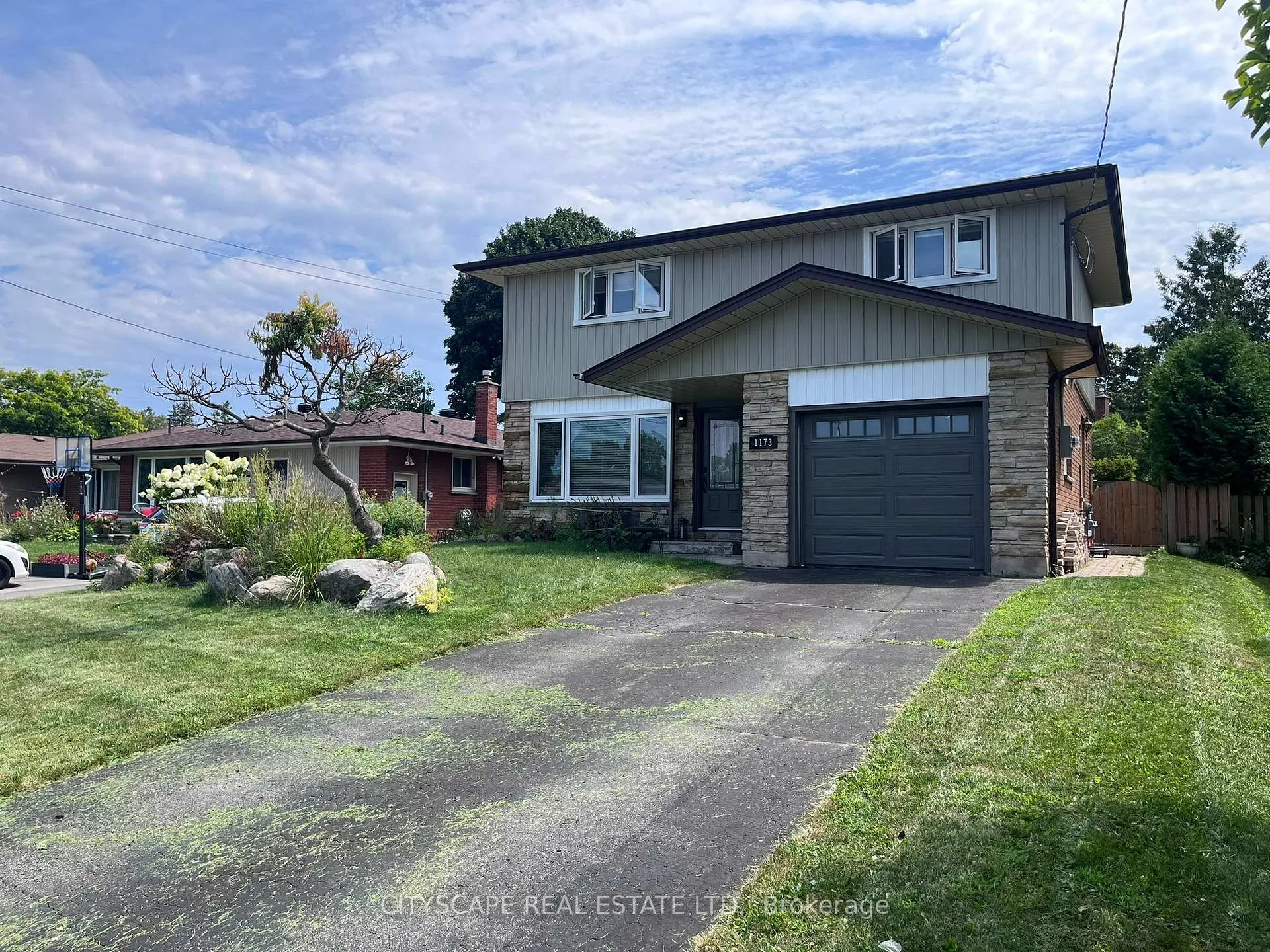 Photo 4 of 1173 Lisgar Avenue, Oshawa, Donevan — HOMEH