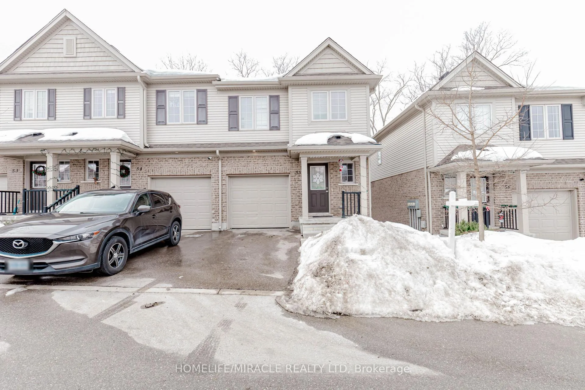 Front of Unit 55, 50 Pinnacle Drive