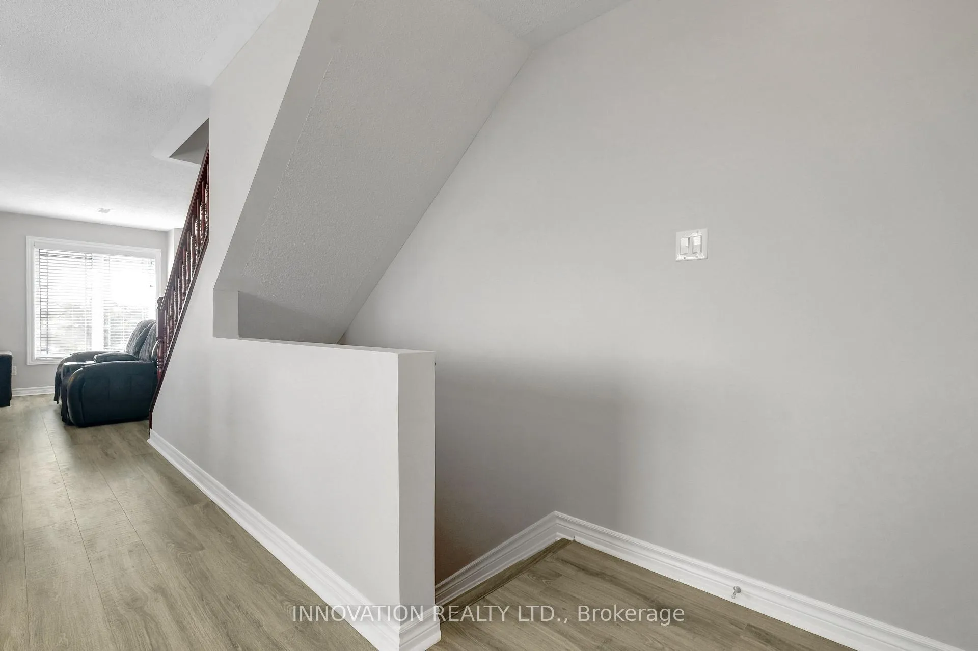 Photo 5 of Unit 49, 507 B Chapman Mills Drive, Ottawa, Barrhaven - Strandherd — HOMEH
