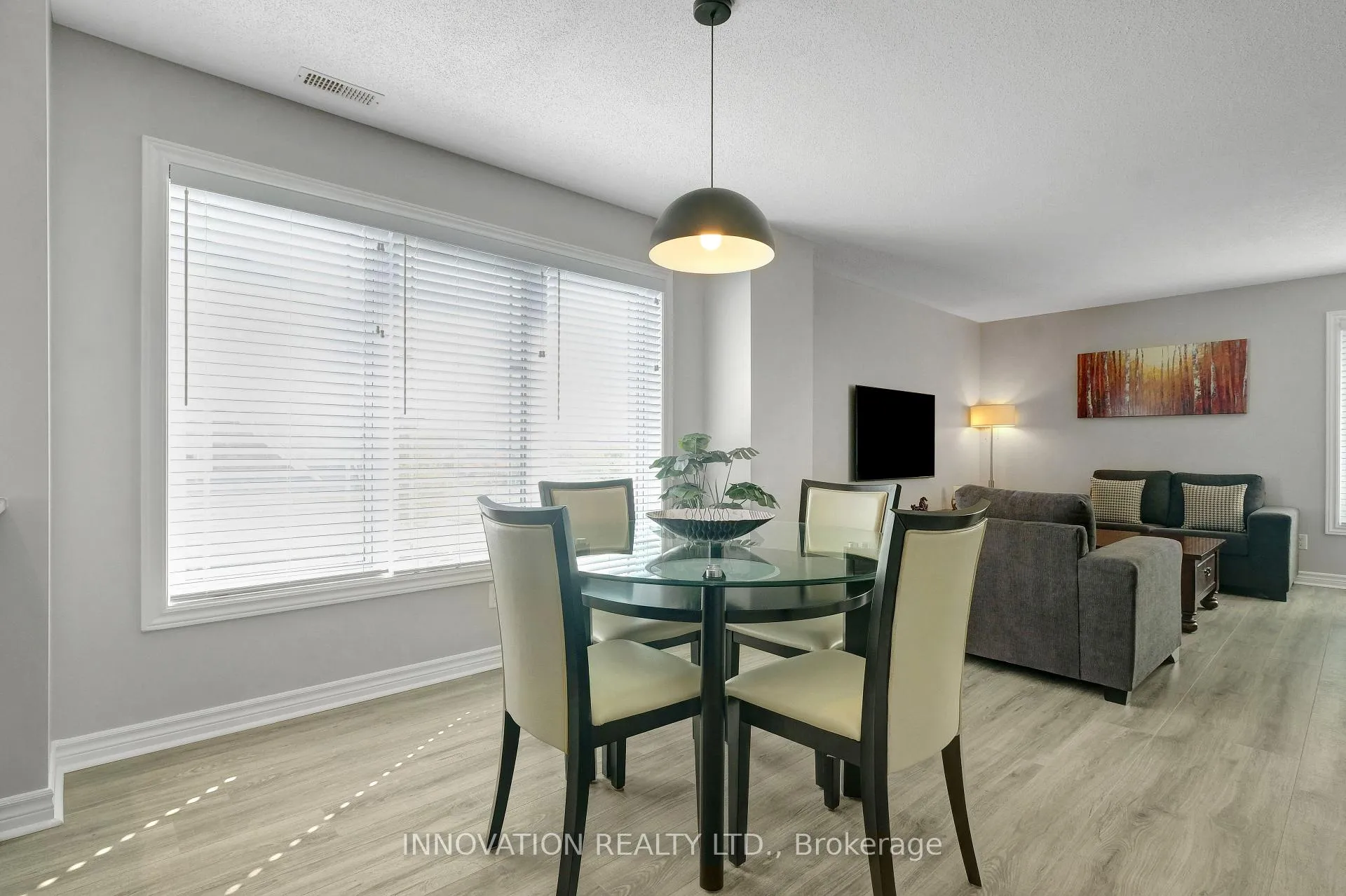Photo 13 of Unit 49, 507 B Chapman Mills Drive, Ottawa, Barrhaven - Strandherd — HOMEH