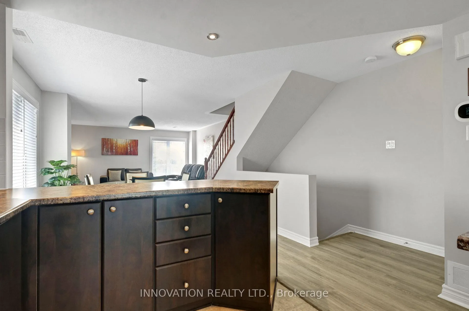 Photo 18 of Unit 49, 507 B Chapman Mills Drive, Ottawa, Barrhaven - Strandherd — HOMEH