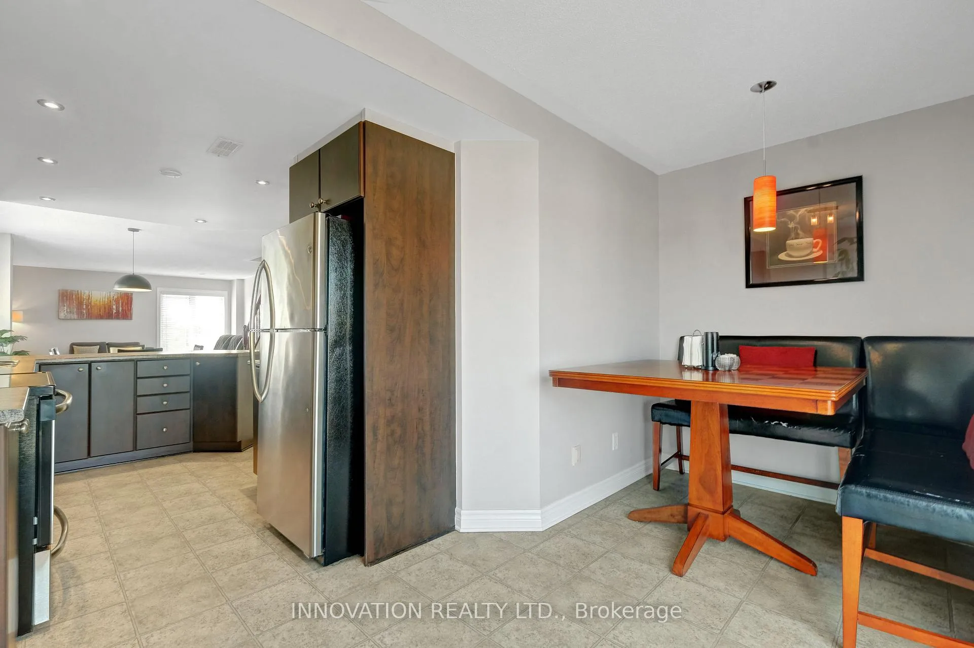 Photo 21 of Unit 49, 507 B Chapman Mills Drive, Ottawa, Barrhaven - Strandherd — HOMEH