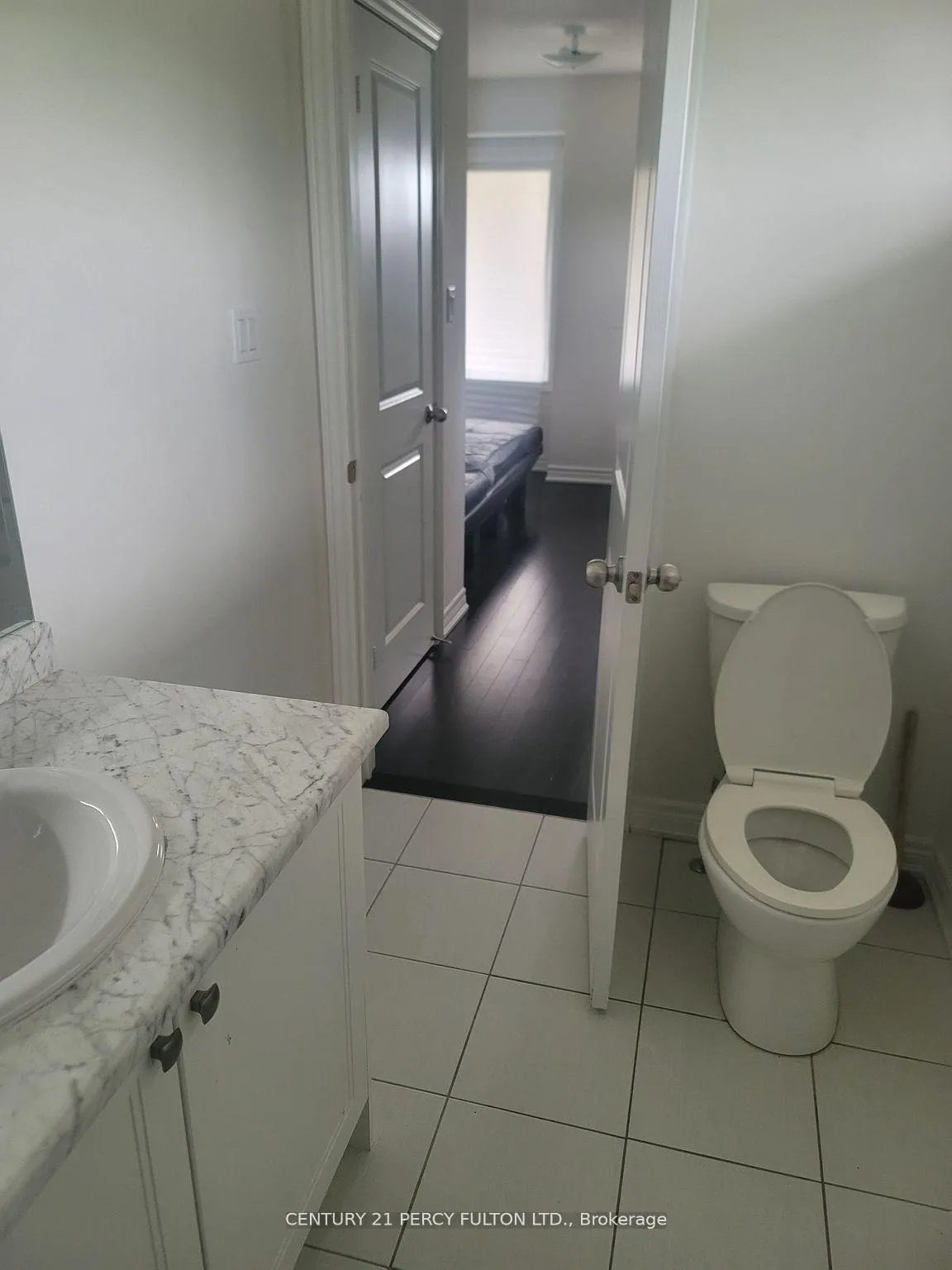 Photo 9 of 36 Lord Drive, Ajax, South East — HOMEH