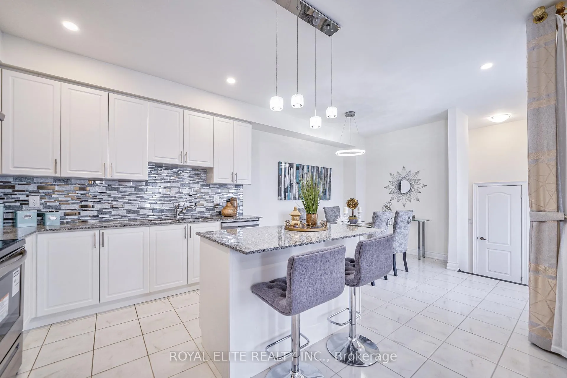 Photo 16 of 331 William Forster Road, Markham, Cornell — HOMEH