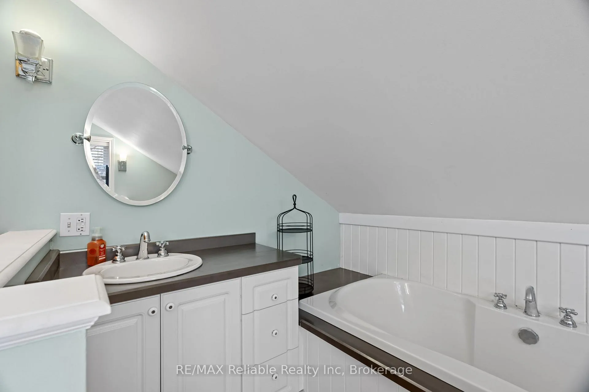 Photo 27 of 140 Orchard Street, South Huron, Exeter — HOMEH