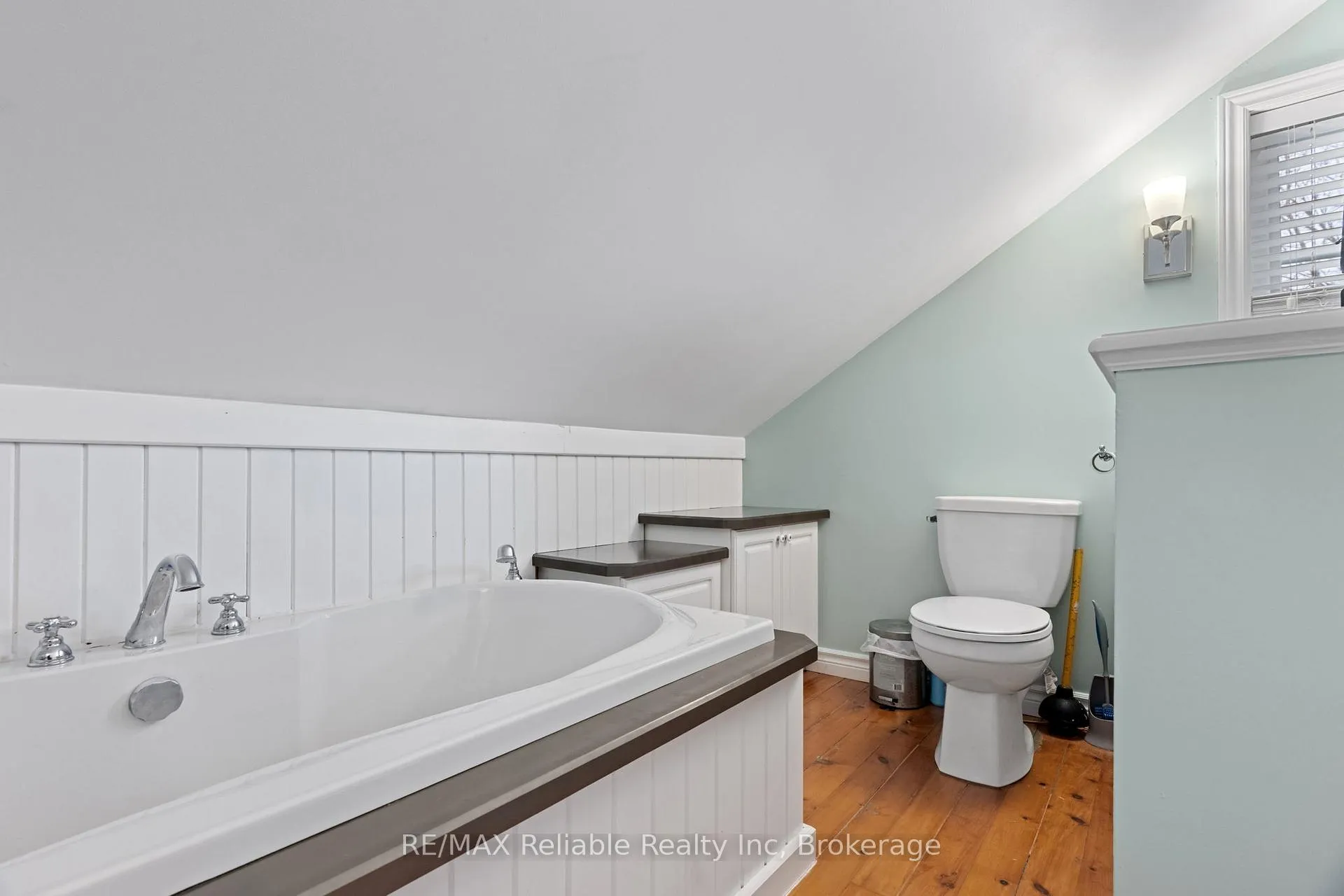 Photo 29 of 140 Orchard Street, South Huron, Exeter — HOMEH