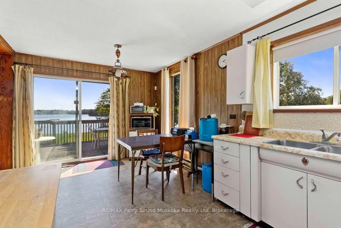 Photo 14 of 122 Grey Owl Road, McKellar — HOMEH