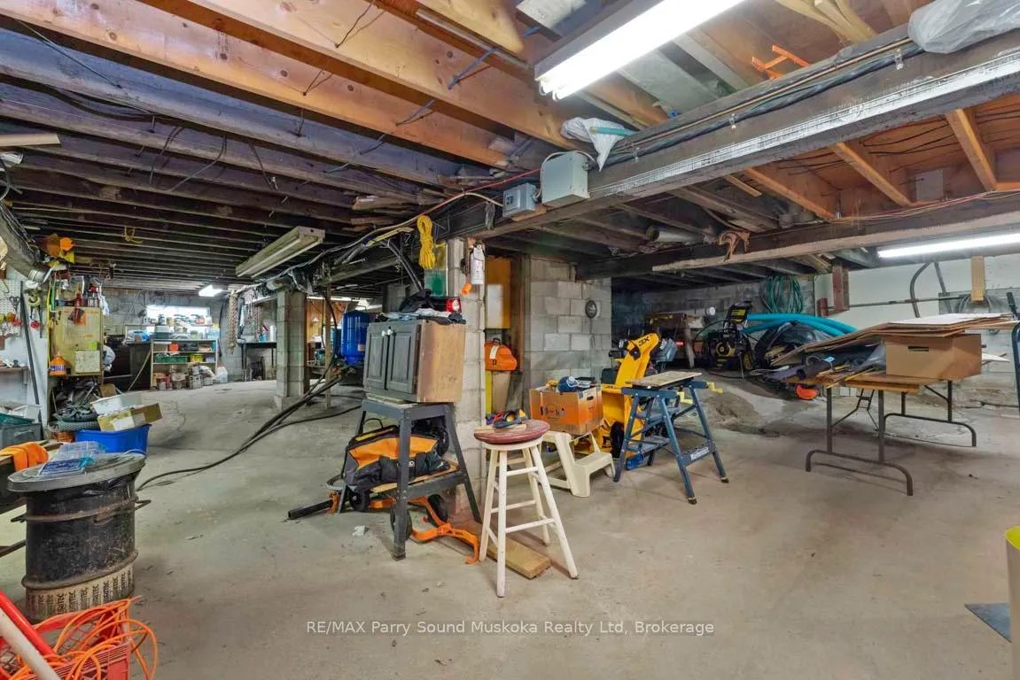 Photo 21 of 122 Grey Owl Road, McKellar — HOMEH