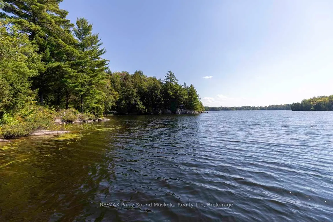 Photo 31 of 122 Grey Owl Road, McKellar — HOMEH