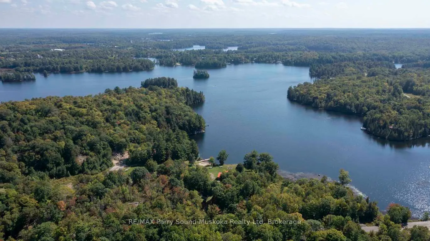 Photo 39 of 122 Grey Owl Road, McKellar — HOMEH