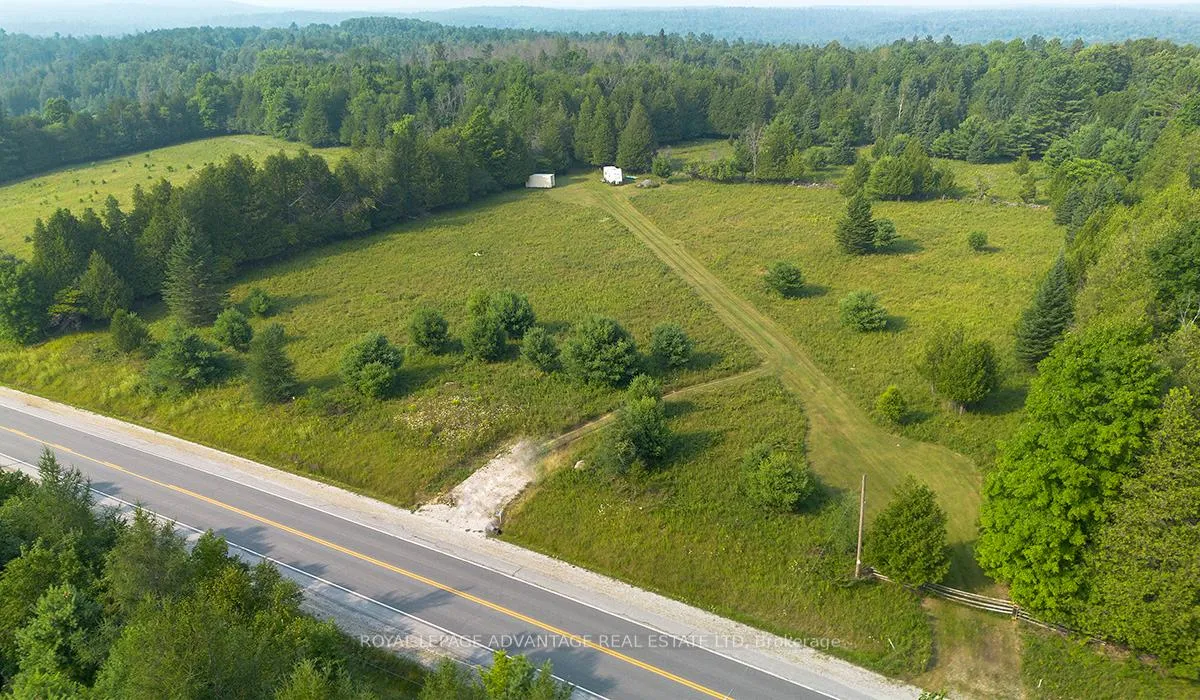 Photo 3 of 6074 Highway 511 Road, Lanark Highlands, Lanark Highlands (Lanark) Twp — HOMEH
