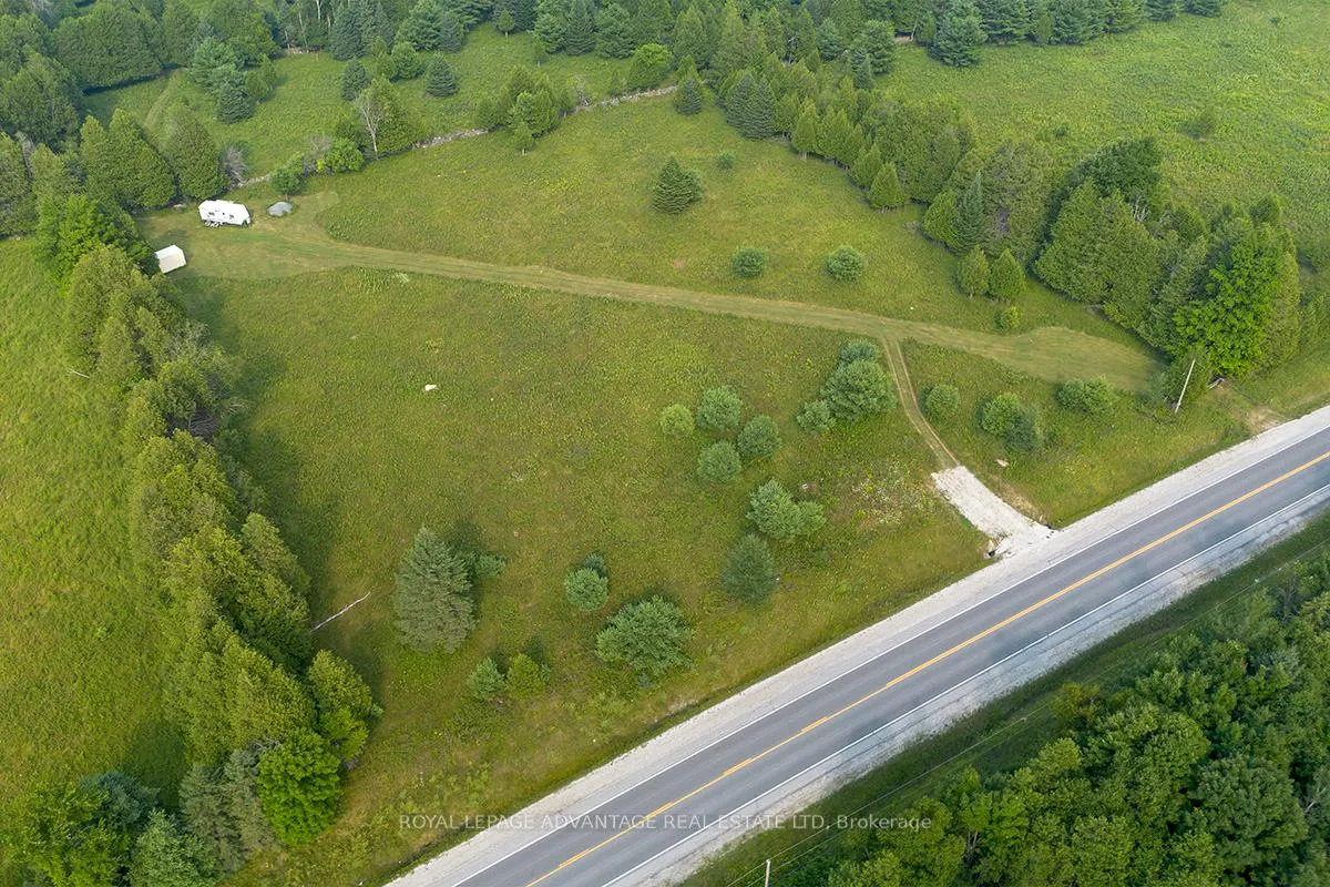 Photo 5 of 6074 Highway 511 Road, Lanark Highlands, Lanark Highlands (Lanark) Twp — HOMEH