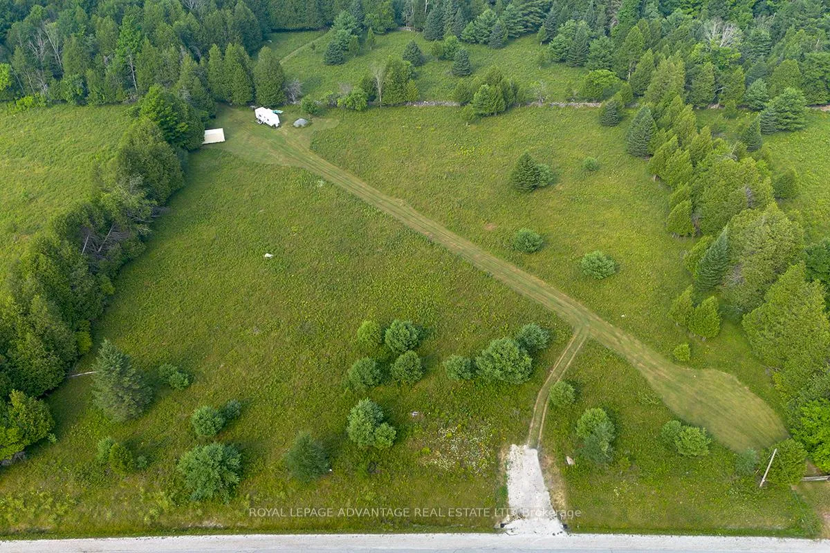Photo 6 of 6074 Highway 511 Road, Lanark Highlands, Lanark Highlands (Lanark) Twp — HOMEH