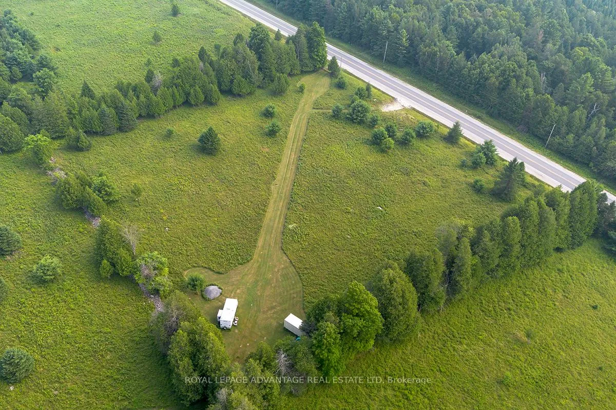 Photo 12 of 6074 Highway 511 Road, Lanark Highlands, Lanark Highlands (Lanark) Twp — HOMEH
