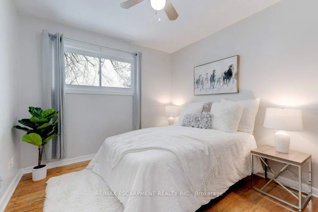 Photo 12 of 139 West 3rd Street, Hamilton, Bonnington — HOMEH