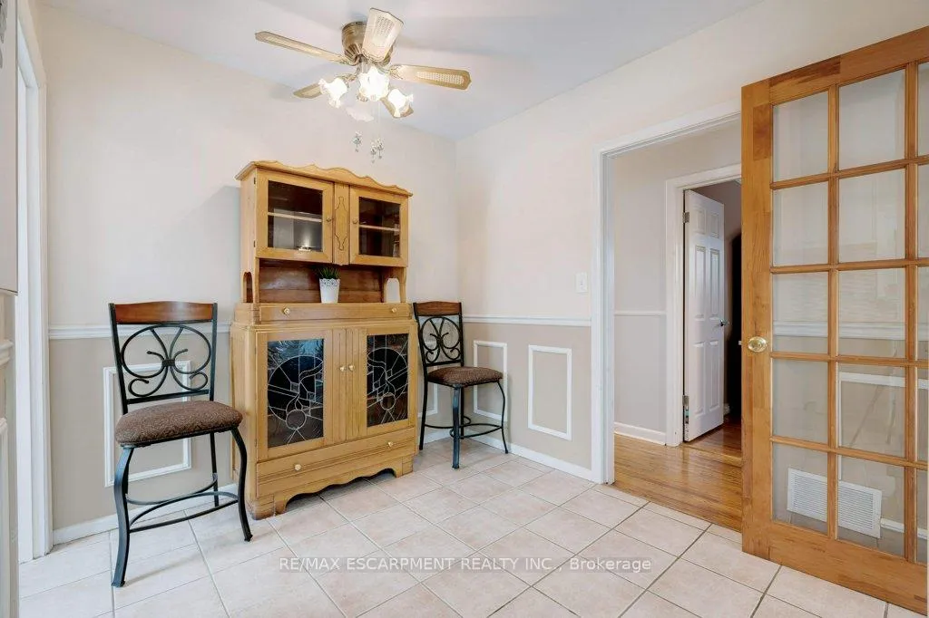 Photo 17 of 139 West 3rd Street, Hamilton, Bonnington — HOMEH