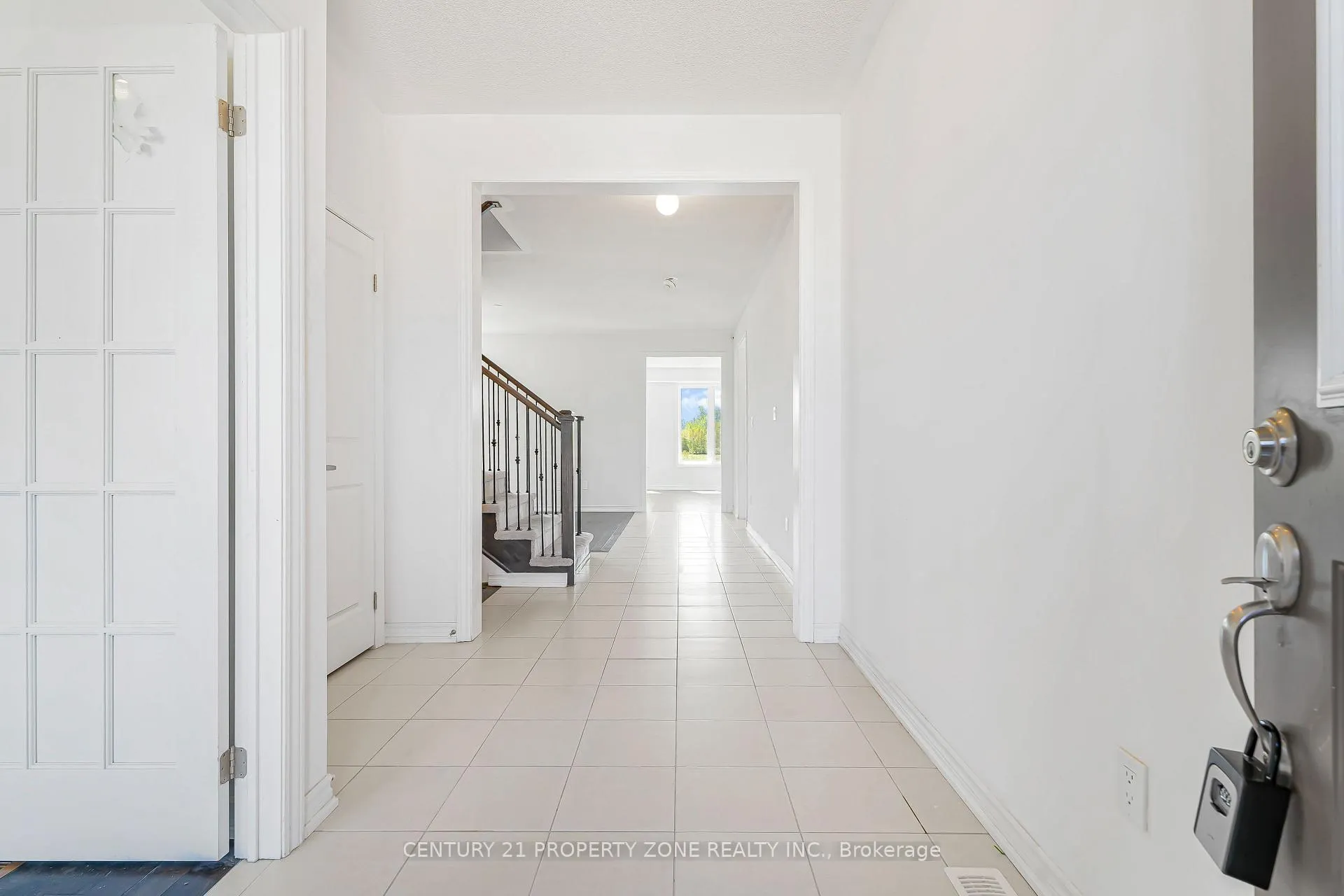 Photo 7 of 259 Duncan Street, Clearview, Stayner — HOMEH