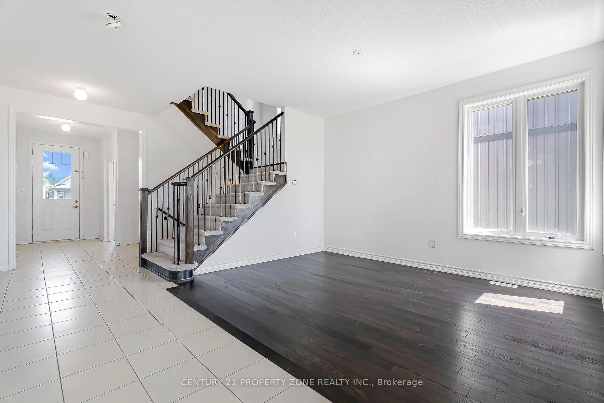 Photo 8 of 259 Duncan Street, Clearview, Stayner — HOMEH
