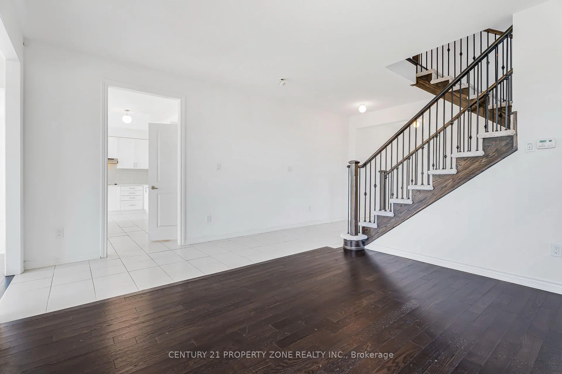 Photo 11 of 259 Duncan Street, Clearview, Stayner — HOMEH