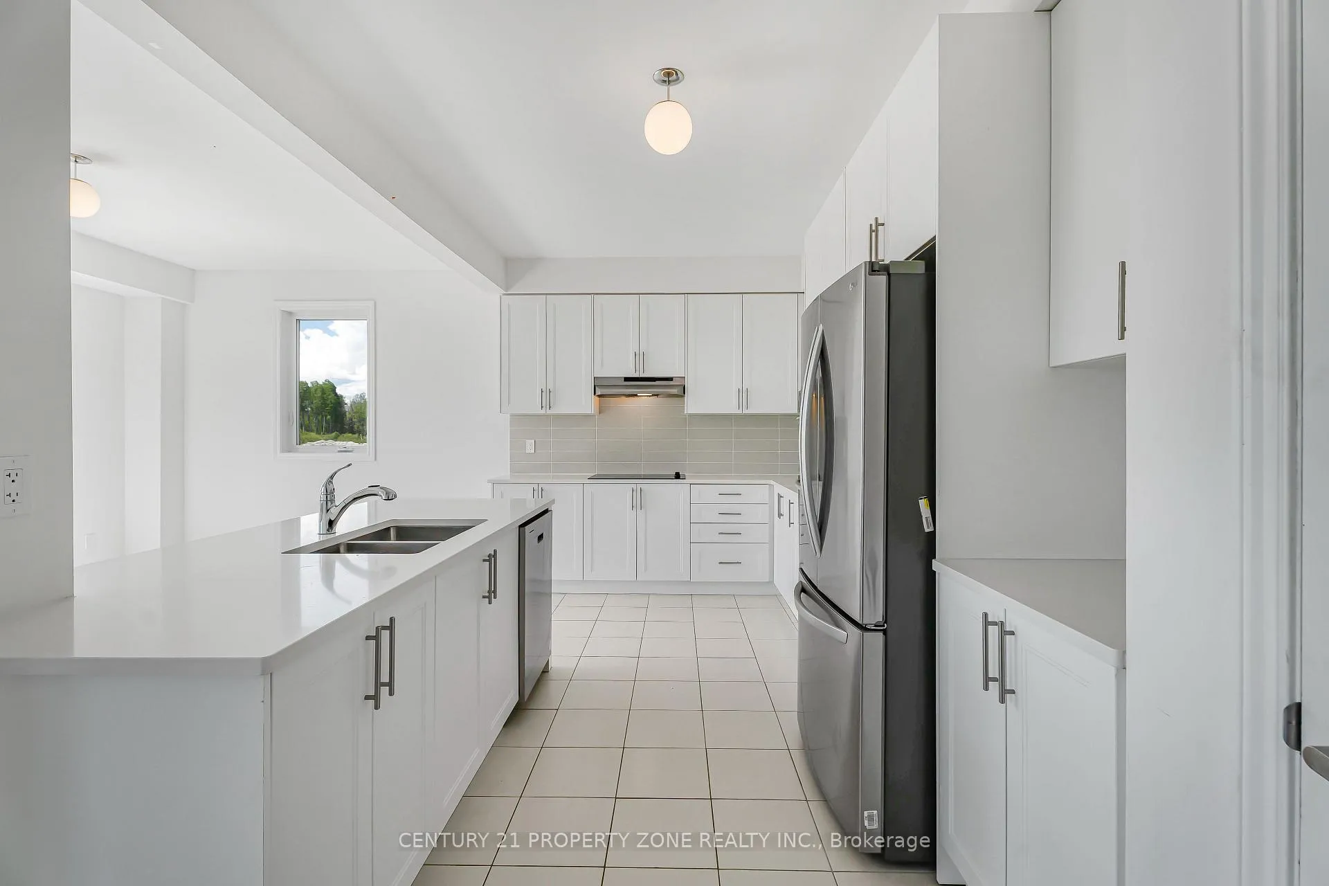 Photo 19 of 259 Duncan Street, Clearview, Stayner — HOMEH