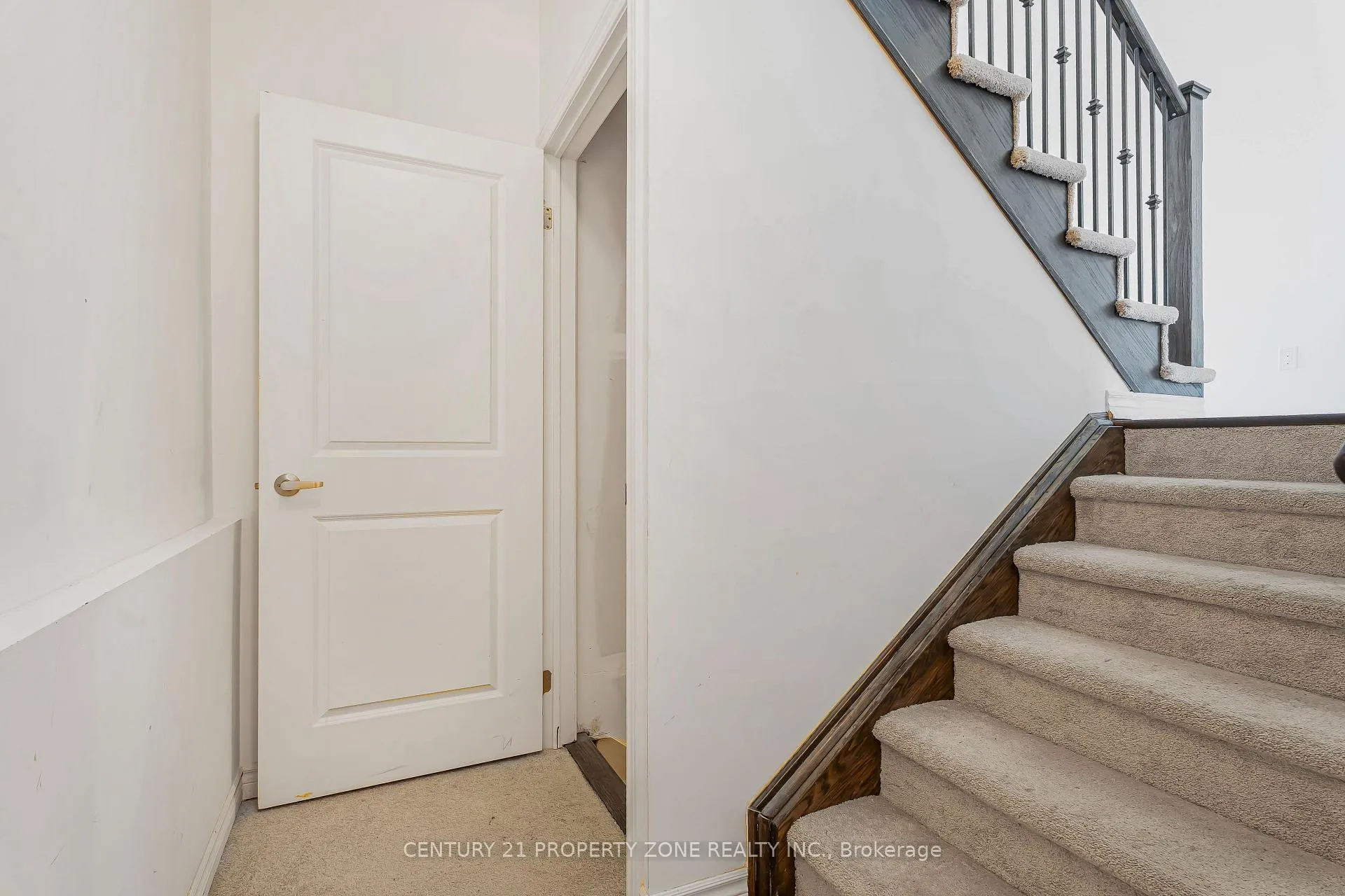 Photo 39 of 259 Duncan Street, Clearview, Stayner — HOMEH