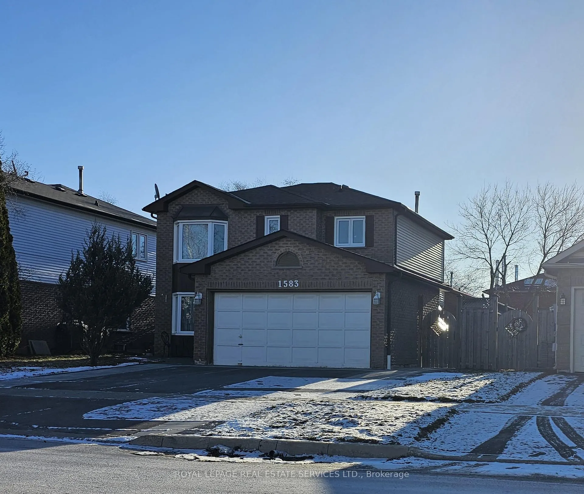 Front of Unit Bsmt, 1583 Dellbrook Avenue