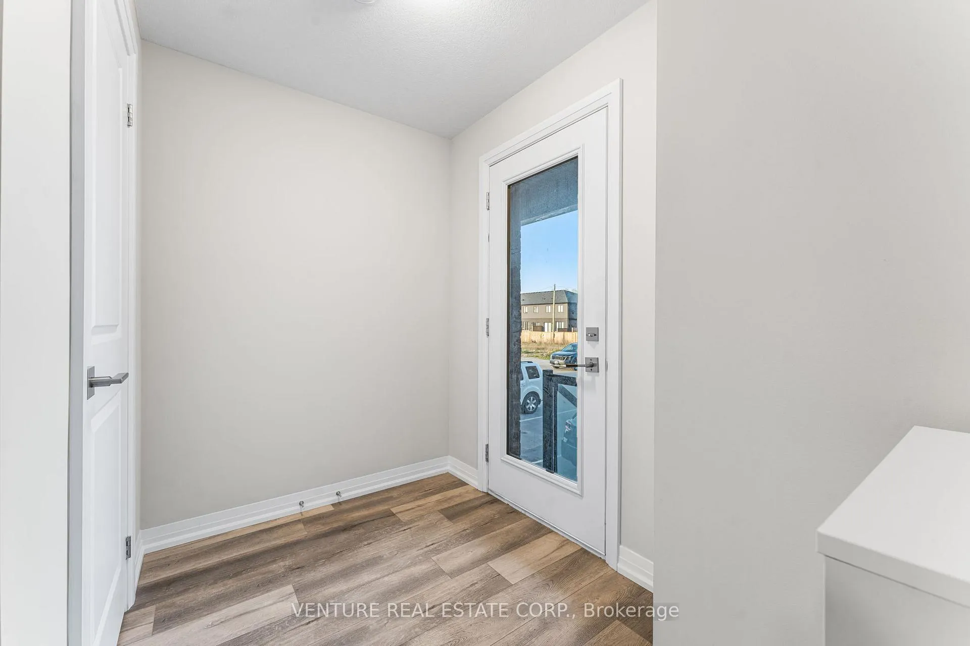 Photo 3 of Unit 50, 6705 Cropp Street, Niagara Falls, Morrison — HOMEH