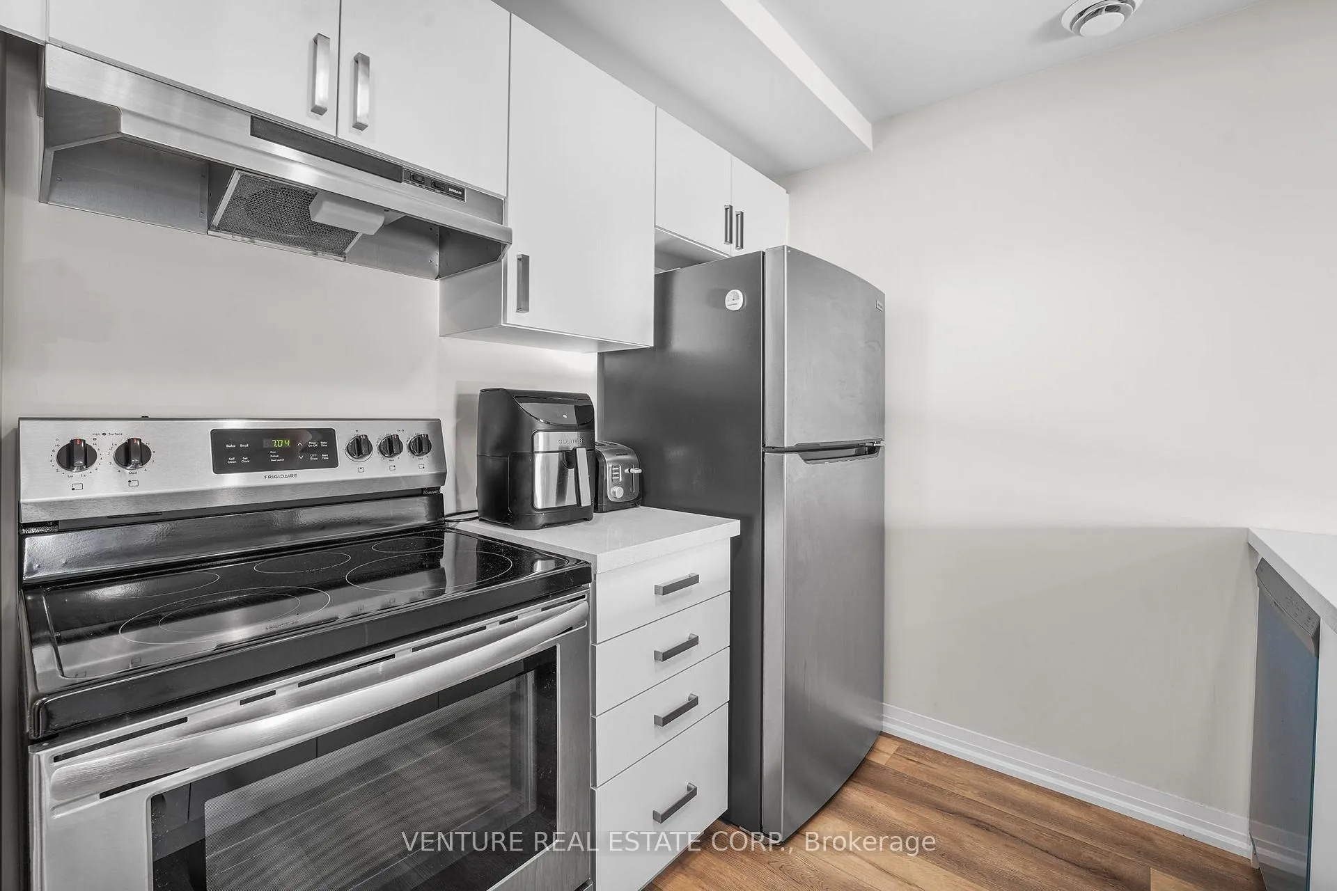 Photo 11 of Unit 50, 6705 Cropp Street, Niagara Falls, Morrison — HOMEH