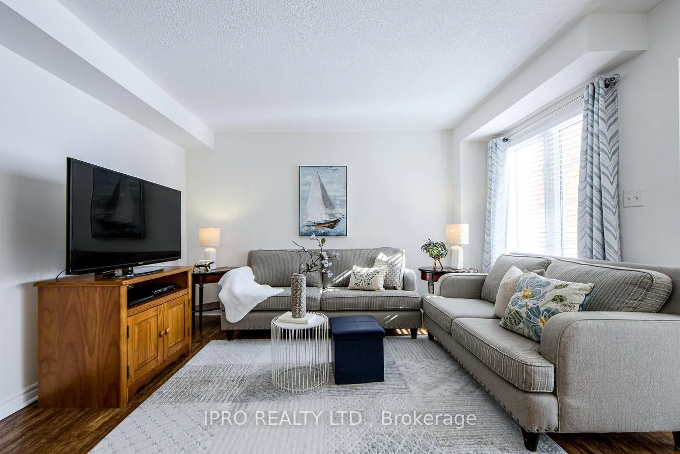 Photo 11 of 964 Fetchison Drive, Oshawa, Taunton — HOMEH