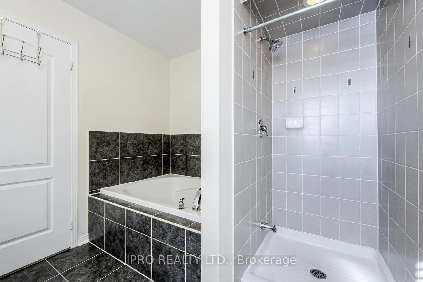 Photo 30 of 964 Fetchison Drive, Oshawa, Taunton — HOMEH