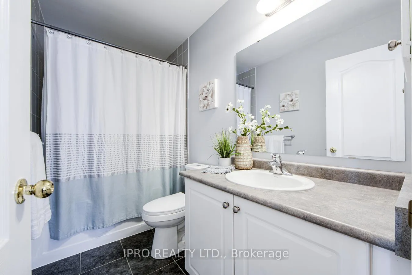 Photo 36 of 964 Fetchison Drive, Oshawa, Taunton — HOMEH