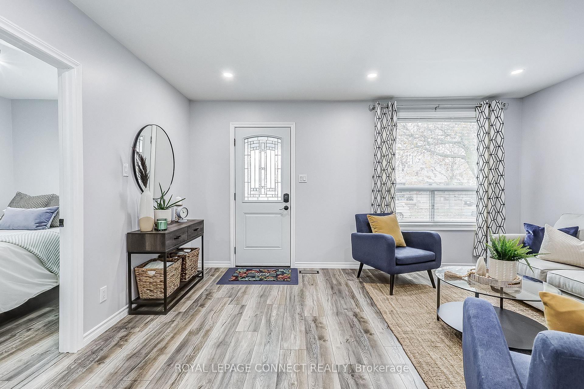 Photo 4 of 25 Elgin Street, Ajax, Central — HOMEH