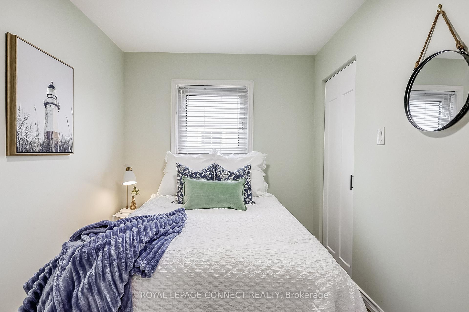 Photo 8 of 25 Elgin Street, Ajax, Central — HOMEH
