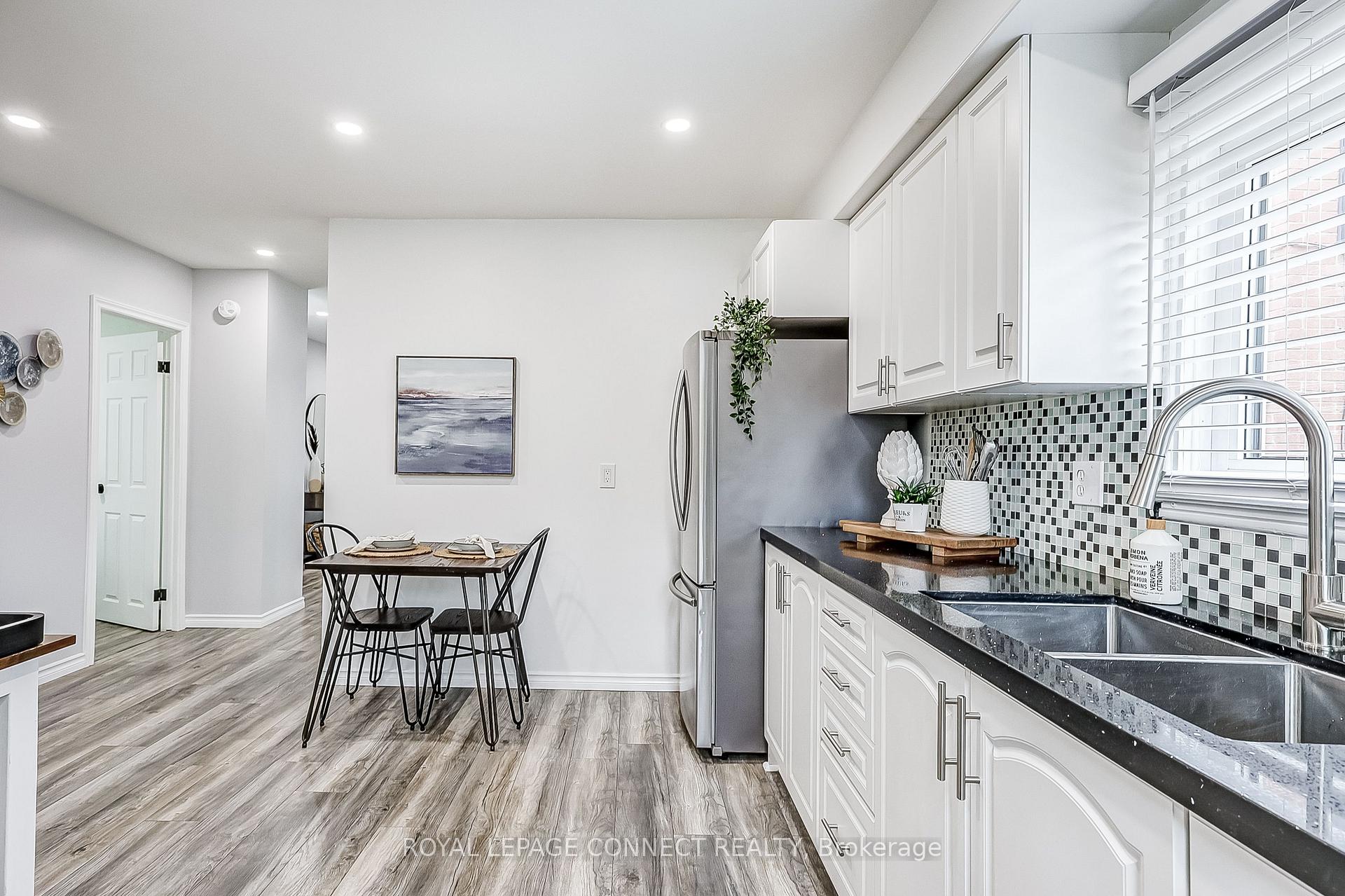 Photo 17 of 25 Elgin Street, Ajax, Central — HOMEH