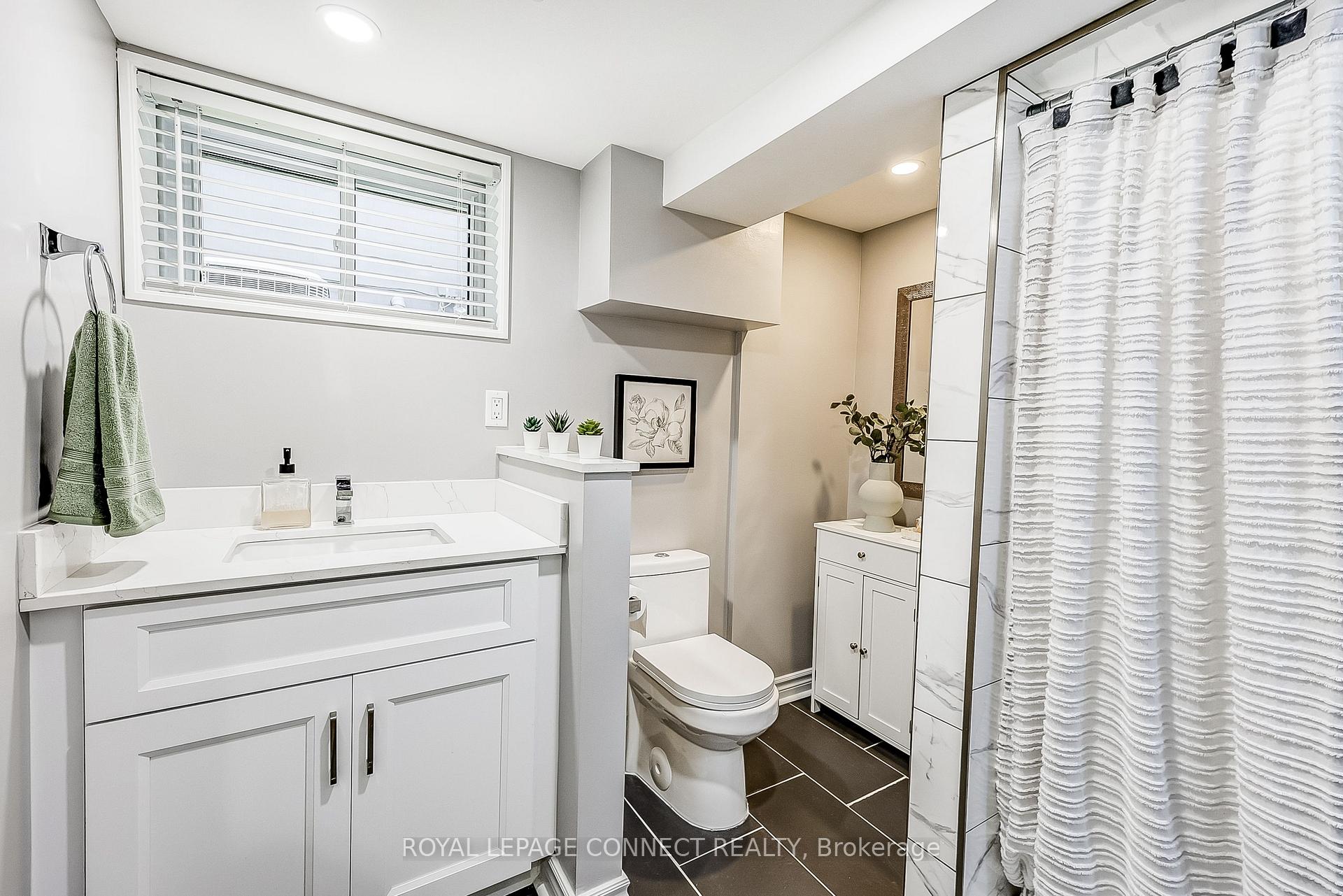 Photo 21 of 25 Elgin Street, Ajax, Central — HOMEH