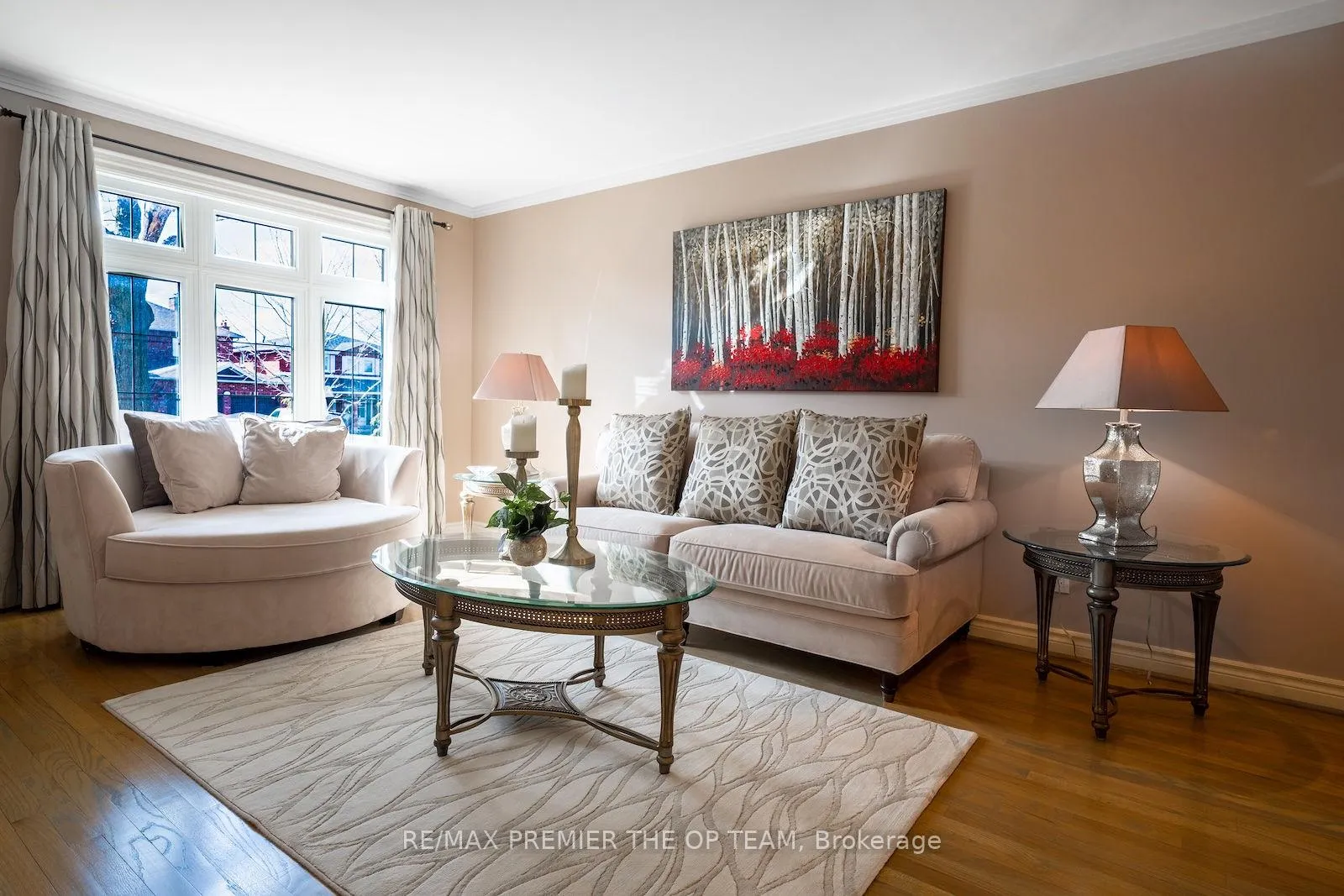 Photo 7 of 182 Clover Leaf Street, Vaughan, East Woodbridge — HOMEH