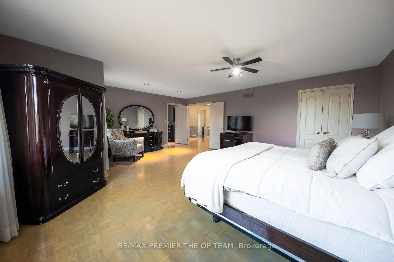 Photo 24 of 182 Clover Leaf Street, Vaughan, East Woodbridge — HOMEH