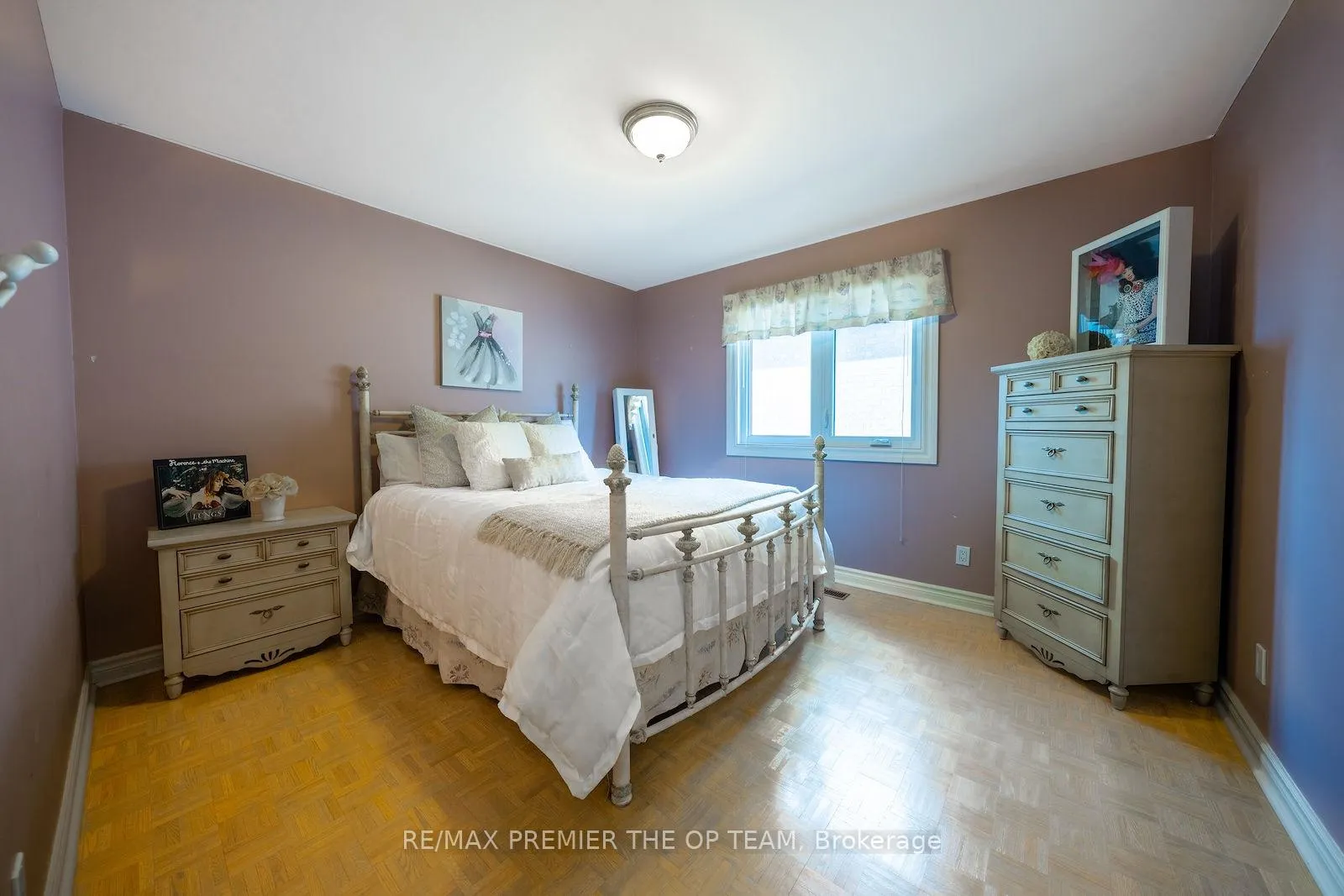 Photo 27 of 182 Clover Leaf Street, Vaughan, East Woodbridge — HOMEH