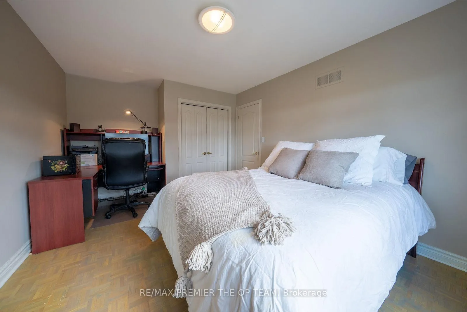Photo 28 of 182 Clover Leaf Street, Vaughan, East Woodbridge — HOMEH