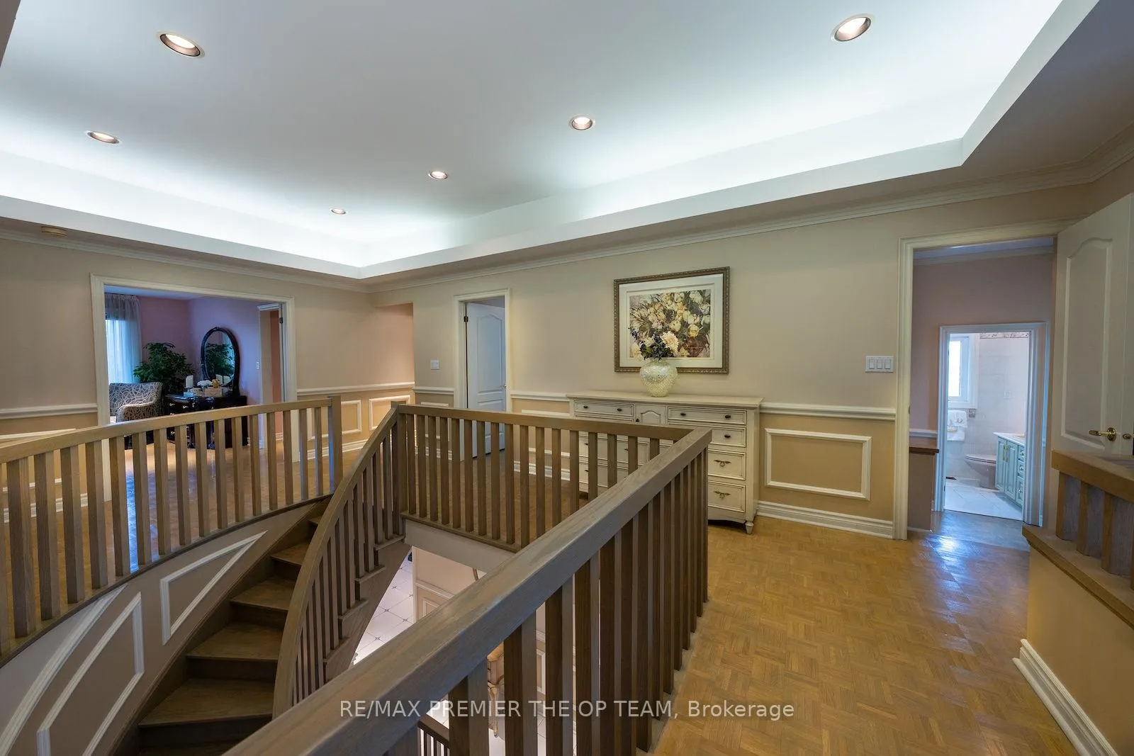 Photo 29 of 182 Clover Leaf Street, Vaughan, East Woodbridge — HOMEH