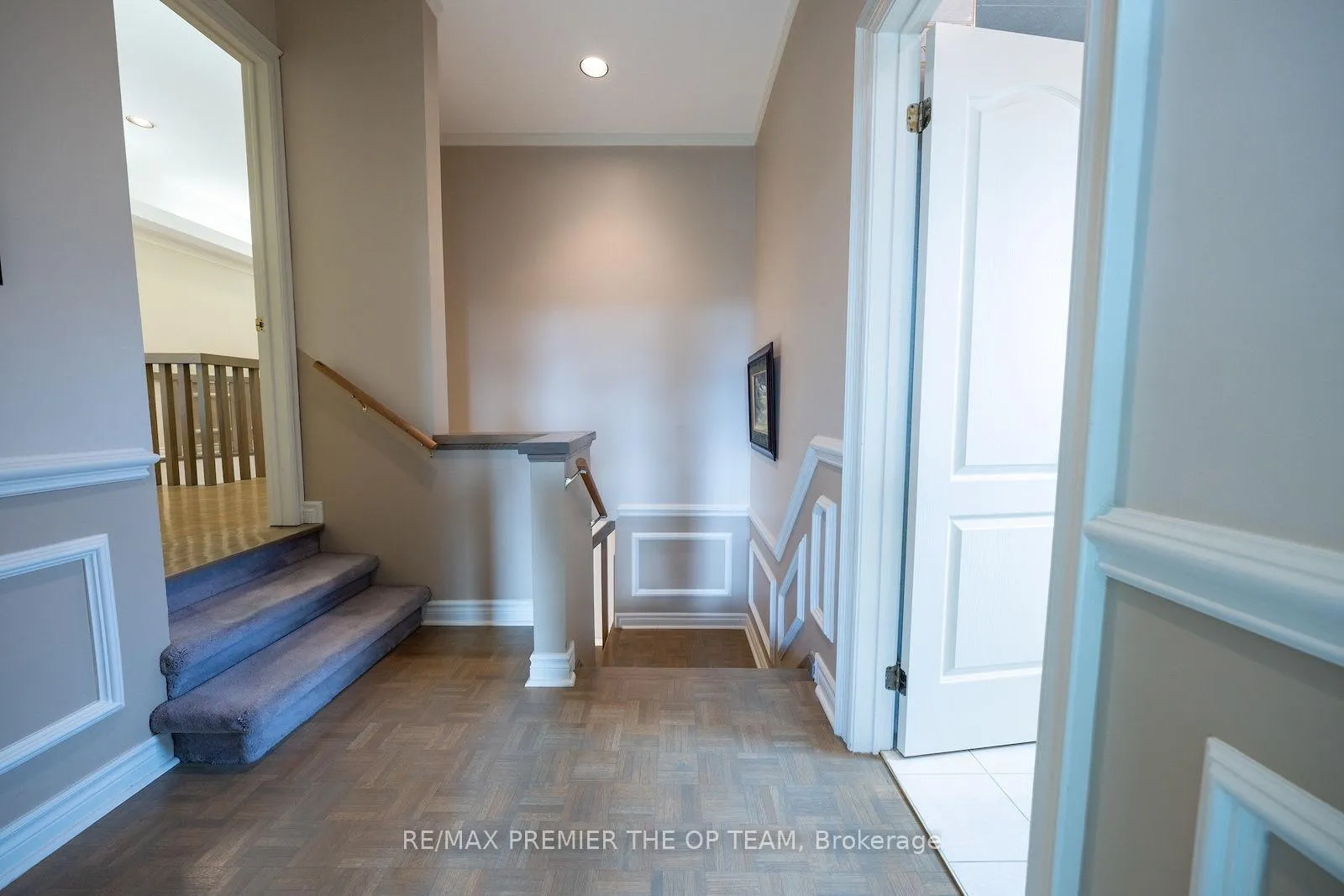 Photo 30 of 182 Clover Leaf Street, Vaughan, East Woodbridge — HOMEH