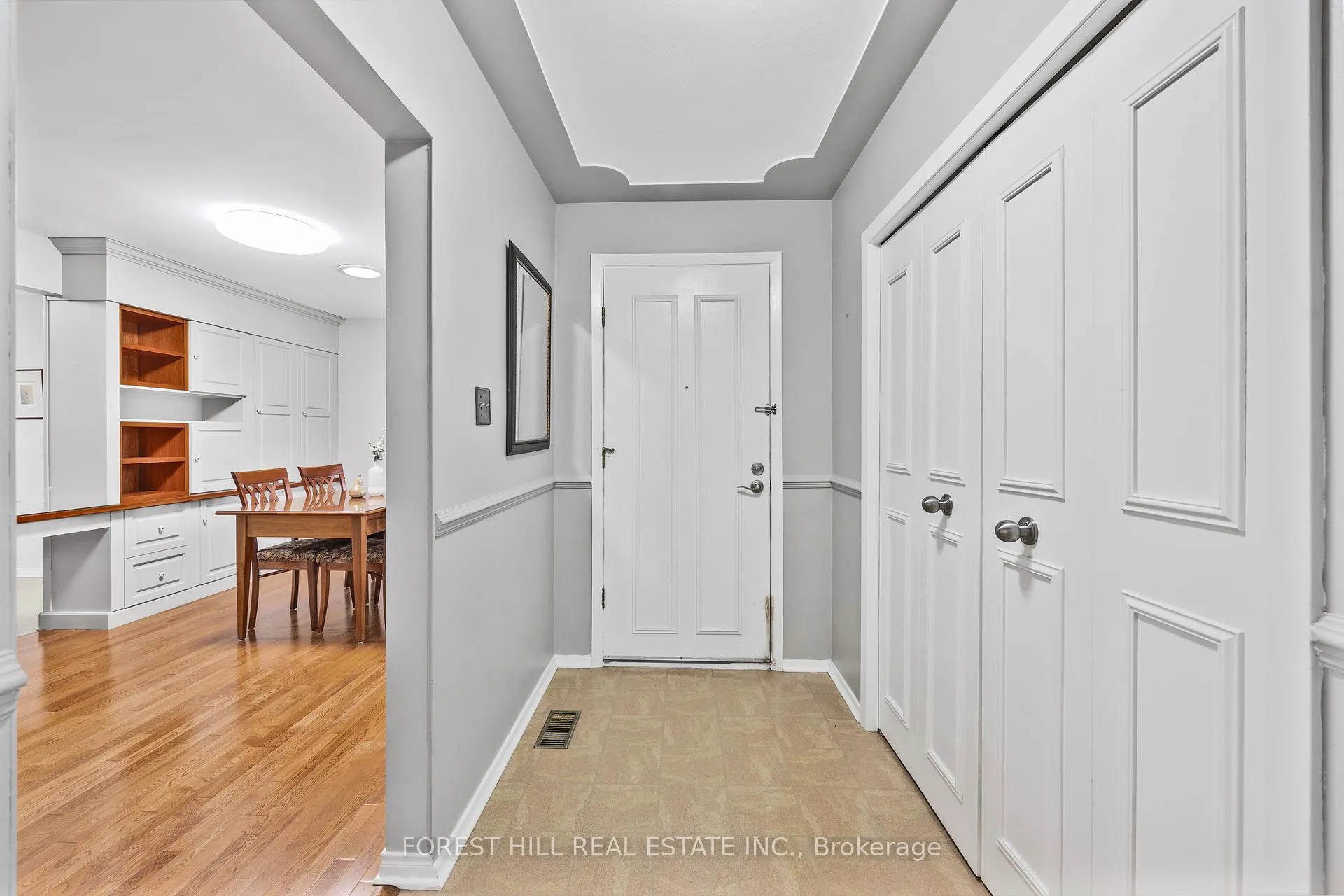 Photo 6 of 21 Cyprus Drive, Kitchener — HOMEH