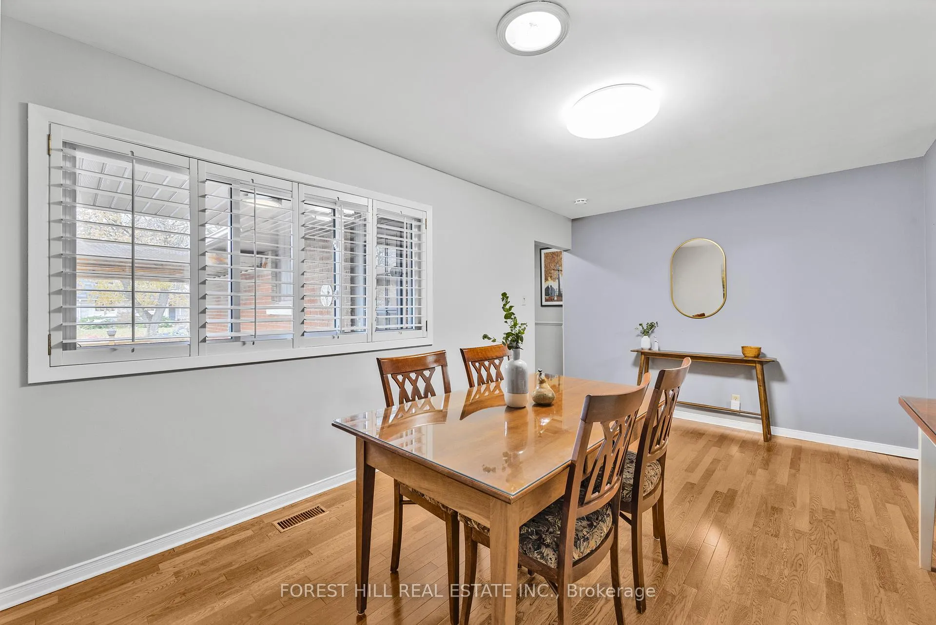 Photo 10 of 21 Cyprus Drive, Kitchener — HOMEH