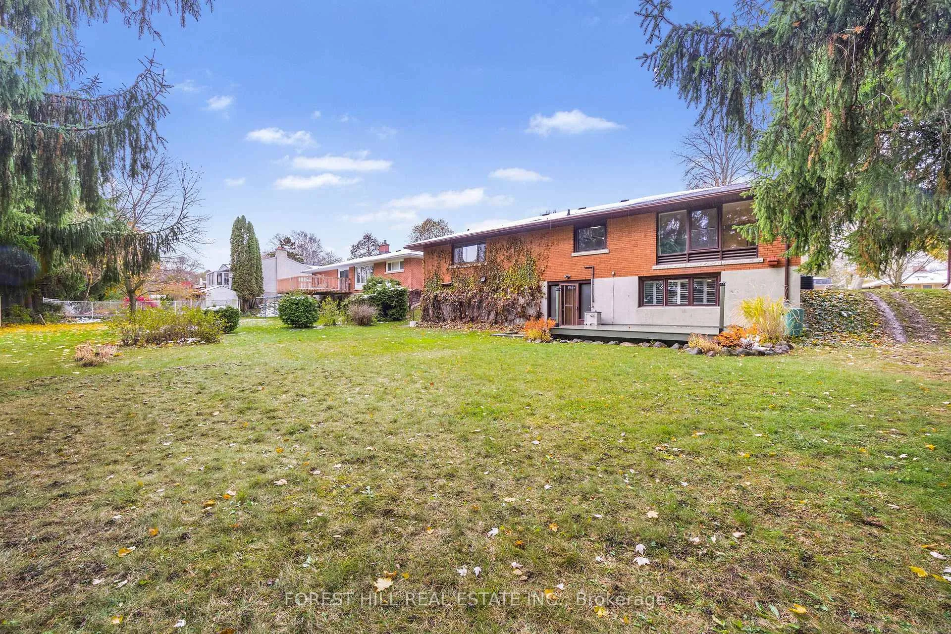 Photo 38 of 21 Cyprus Drive, Kitchener — HOMEH