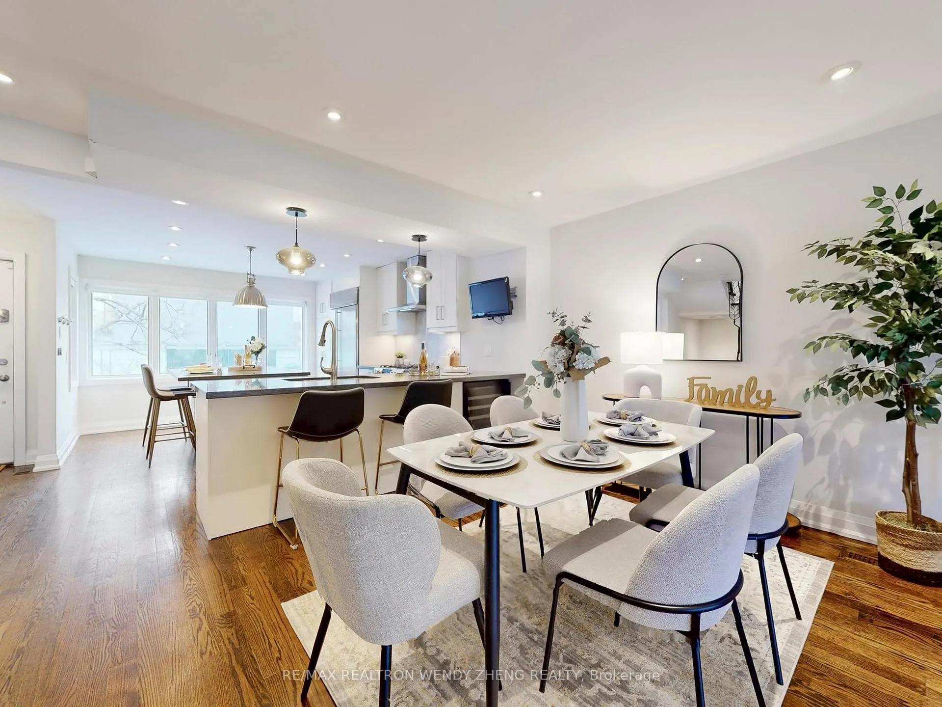 Photo 16 of 47 Melgund Road, Toronto, Casa Loma — HOMEH